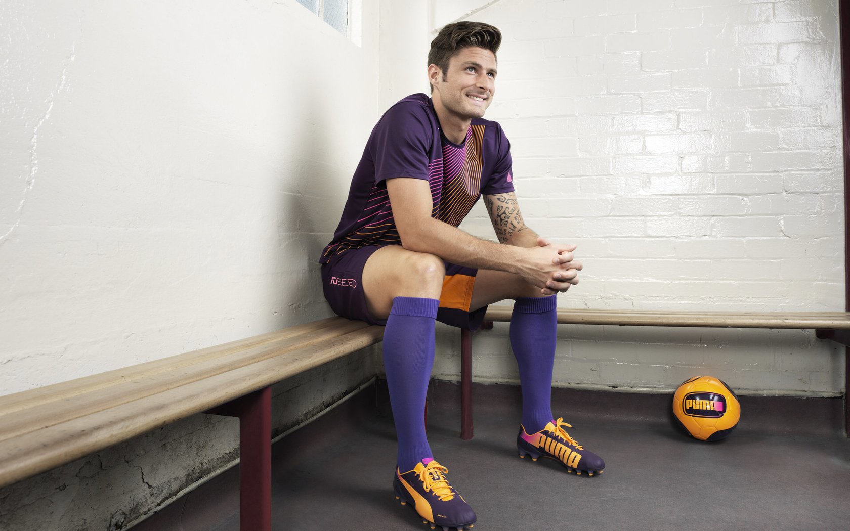 Uzi爆冷击败皇家马德里，问鼎冠军引爆全场！